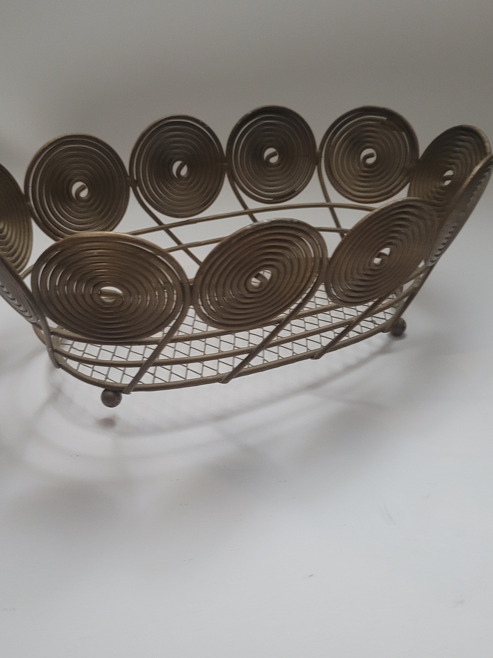 Vintage Retro MCM Metal Wire Basket Circle Spiral 1950s 60s Bowl